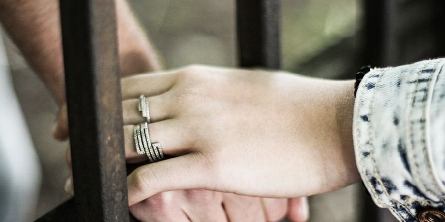 image - Prison box - Ligue des familles