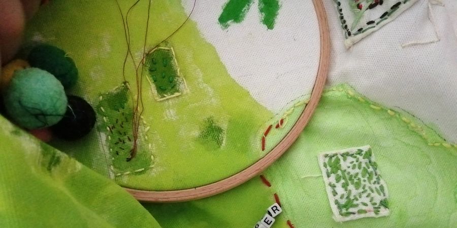 image - Territoires brodés - Escale à l'Espace Columban